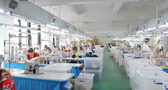 Shantou Zhiyang Garment Co., Ltd. 3