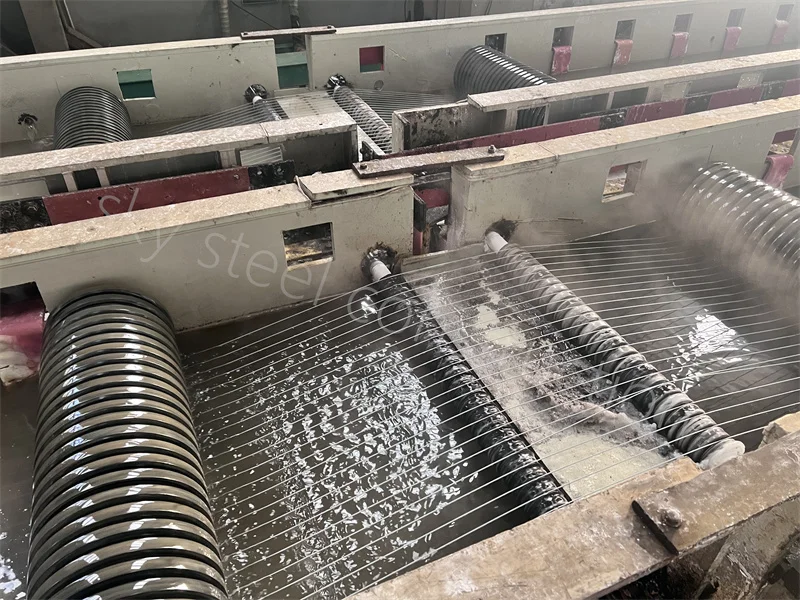 Hot Dipped Iron Gi Galvanized Steel Wire Price Per Ton Gi Wire 16 Gauge