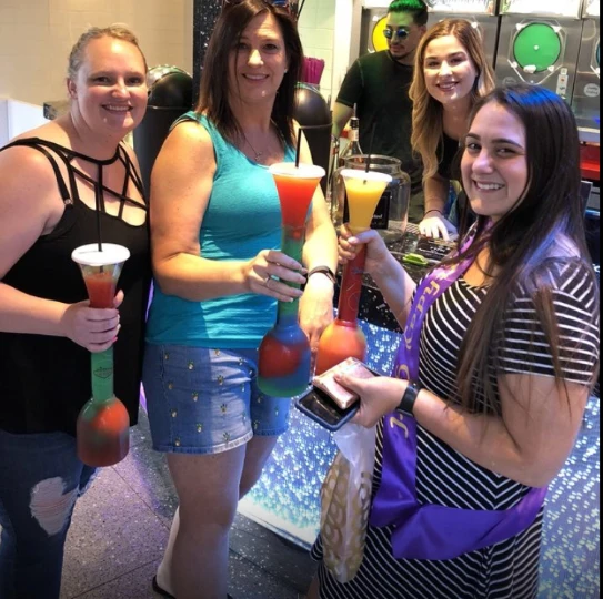 Customized 700ml 24oz Promotional Baseball Bat Shaped Beer Cups Stand