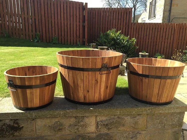 High Quality Rustic Whiskey Barrel Planter Pot Wooden Large Garden