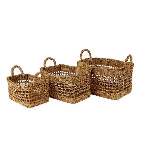 High Quality Wicker Baby Basket with a Natural Rattan and Seagrass Cradle Baby Shower Gift Wholesale Antique Round Fruit Basket
