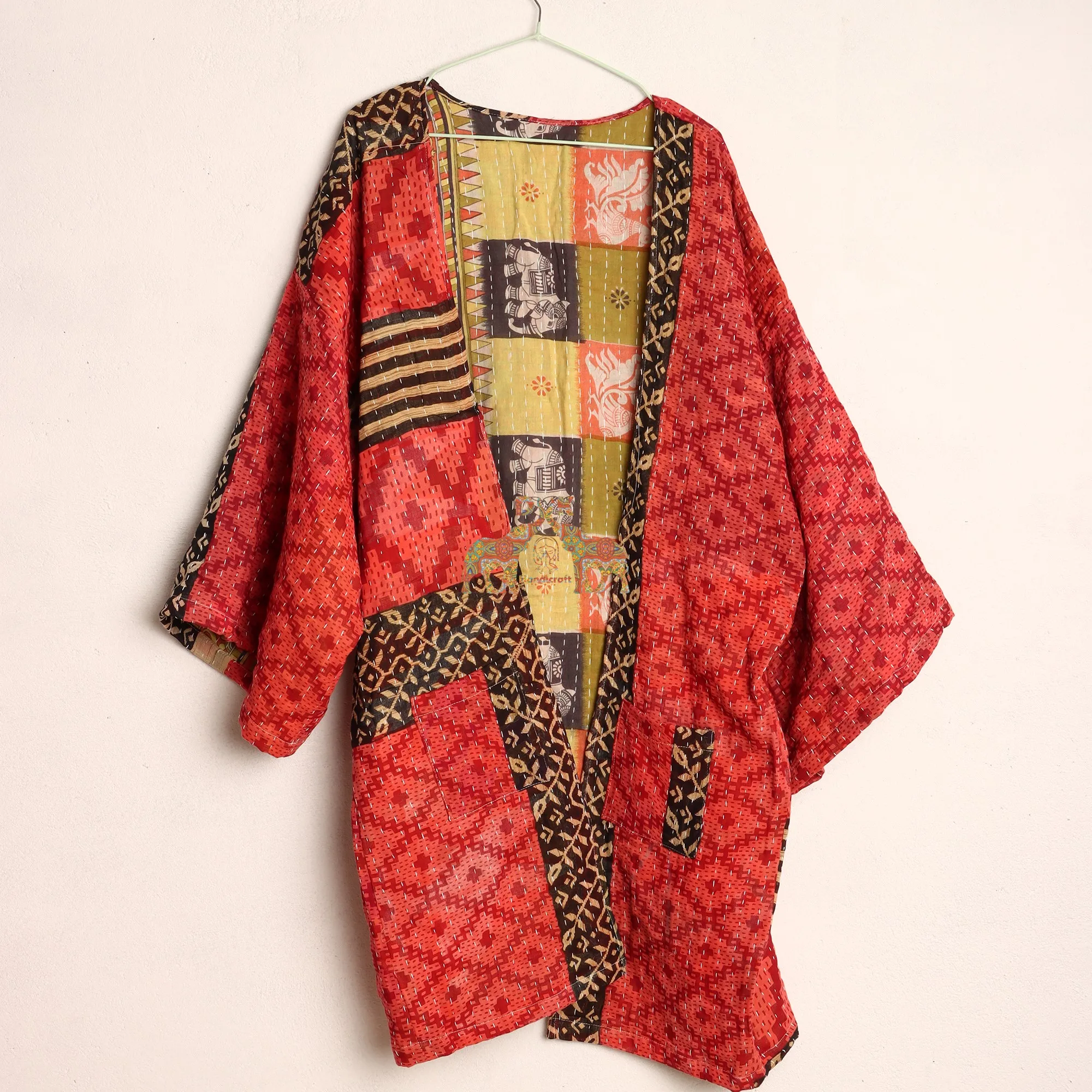 Giacca trapuntata Kantha in cotone fatta a mano: Kimono reversibile con stampa a blocchi - Italia