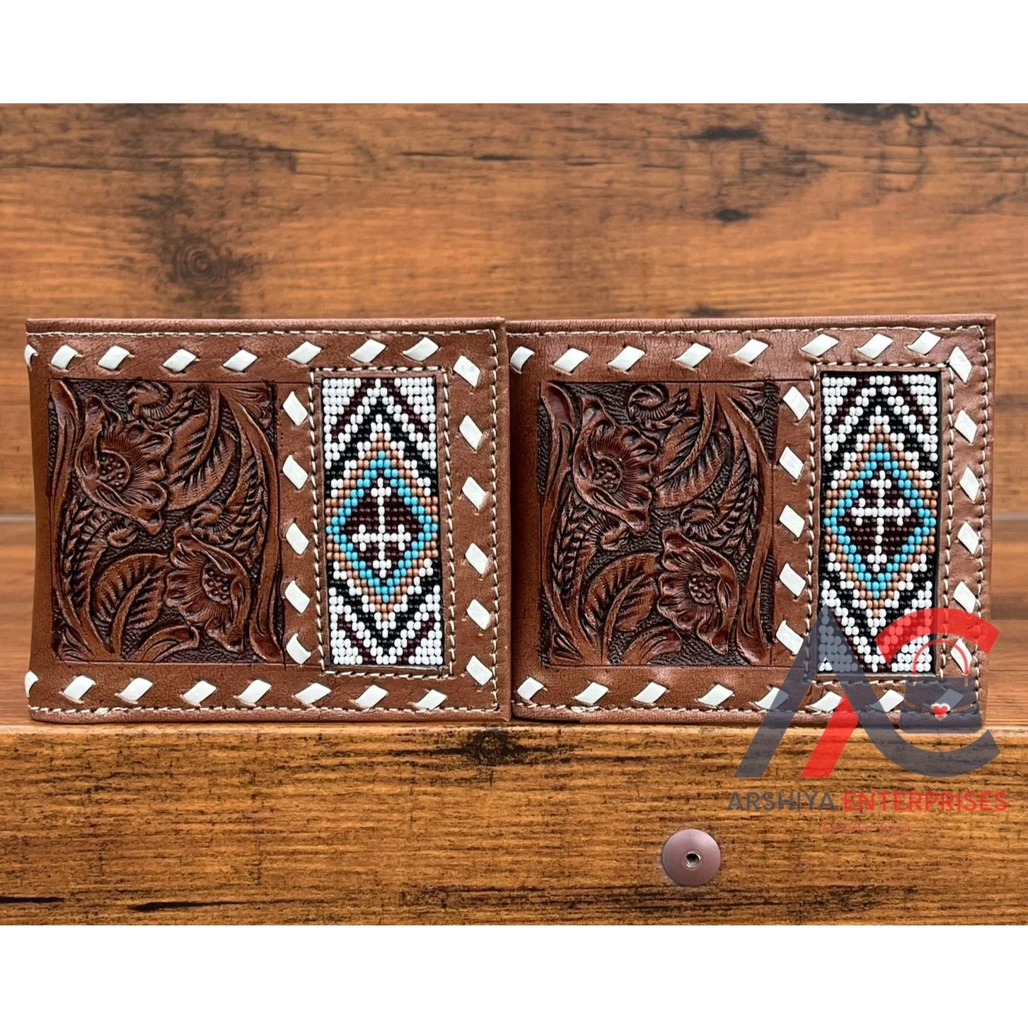 Customizable High Quality Hand Tooled Leather Beaded Wallets Large Capacity Bifold Slim Short Men's Wallets Hold Cash Coin ID