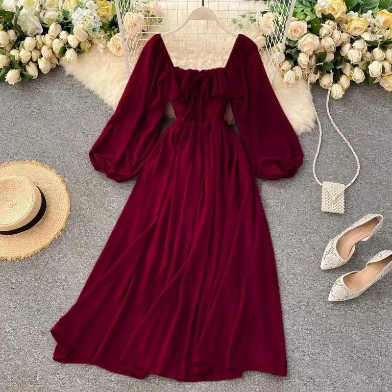 Elegant Maxi Dress with Straps in Chiffon for a Modern Princess Party