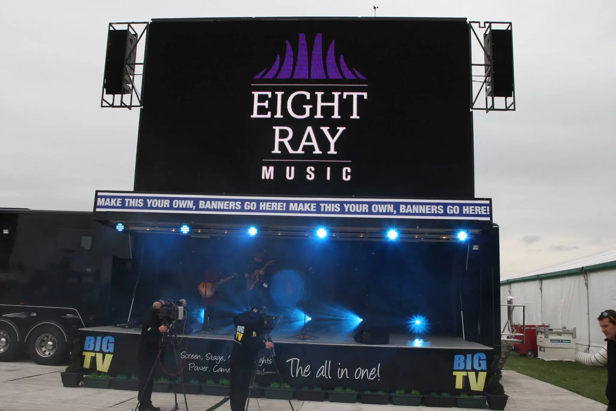 Outdoor P3 - P10 Mm Custom Size LED Display Screen , Fixed Waterproof Advertising Digital Sign Billboard