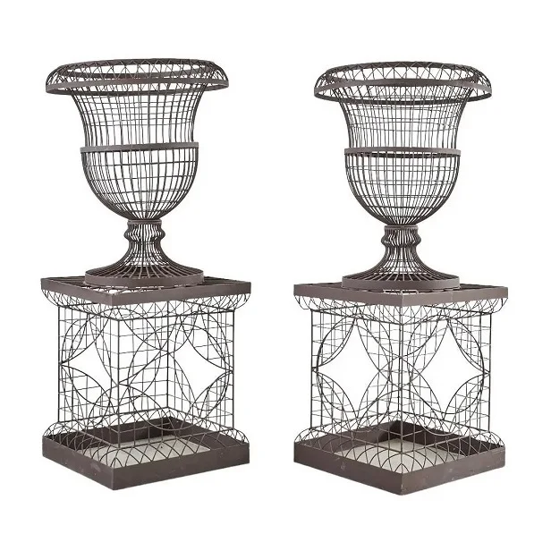 Garden Urn French Iron Wire Metal Iron Home Hotel & Farmhouse Christmas