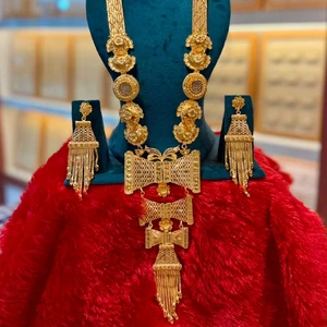 24K Gold Plated Vintage Jewelry Set Dubai Inspired Earrings Bangles Brooches Diamond Copper Material for Fashion for Bulgaria