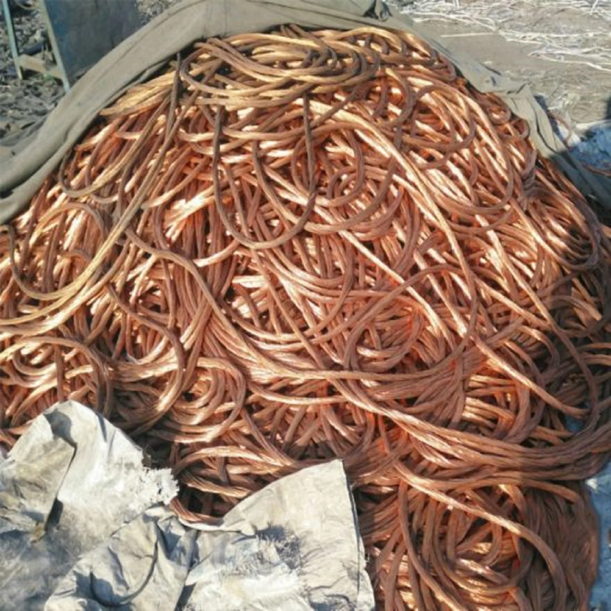 Wholesale Best Quality pure millbery copper Copper Wire Scrap /Cooper Ingot /Scrap Copper Price