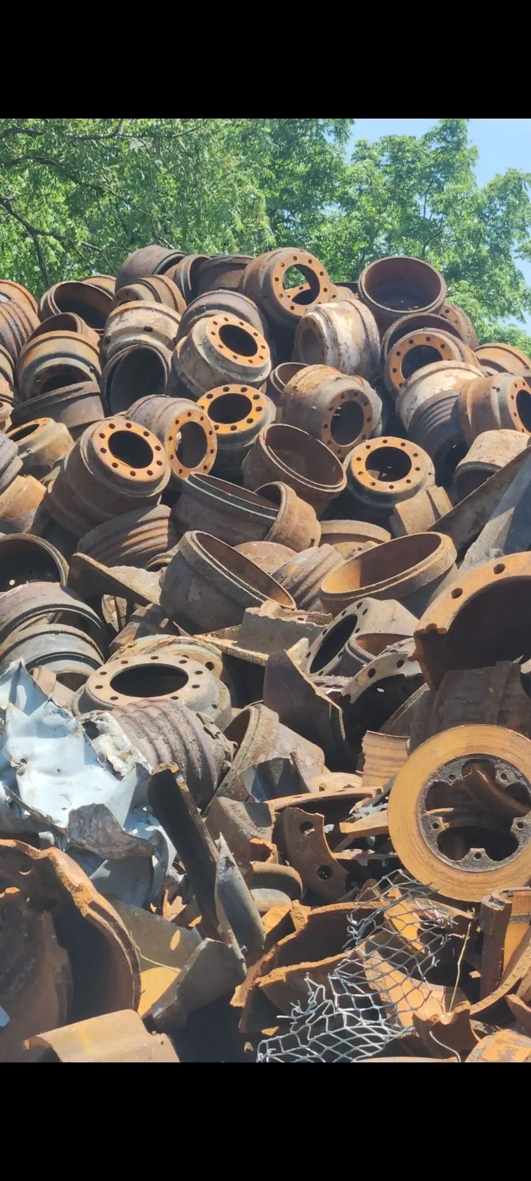 Cast Iron Scrap-Foundry-Grade Recyclable Metal with 99% Fe Content US Origin Model Z252 for Steel and Iron Production 200kg