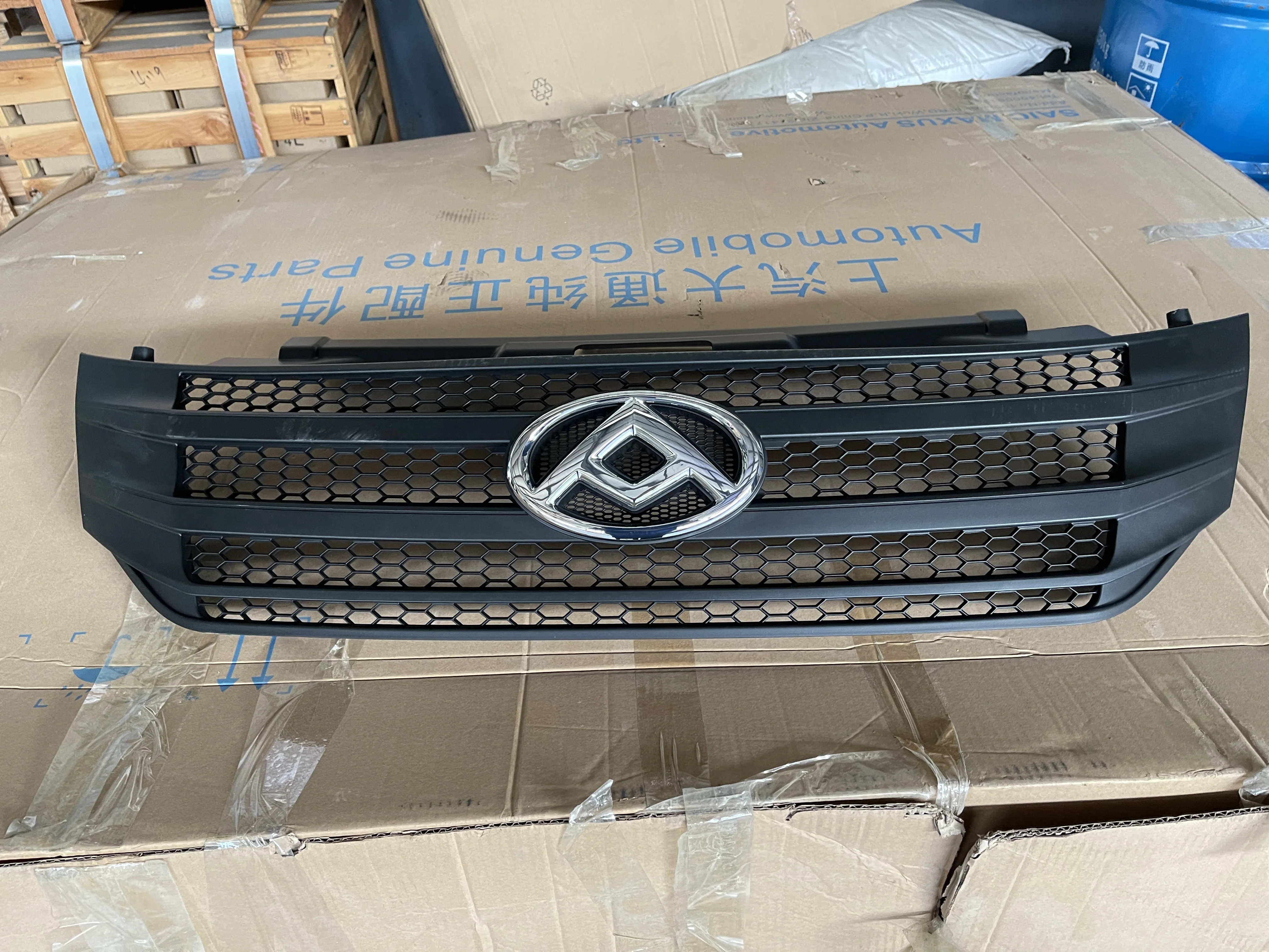 #C00198904 MAXUS Front Grille Assembly Official Original Accessories For all Series manufacture