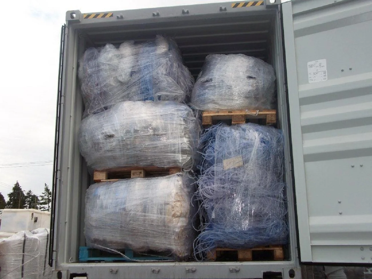 Post Industrial Pvc Scrap Flexible Soft Medical Tube And Bag Scrap