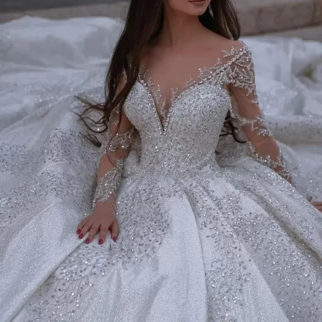 Mumuleo Ball Gown Crystal Beaded Wedding Dresses V Neck Lace Long Sleeve Bridal Gowns Elegant Wedding Dress robes de marie