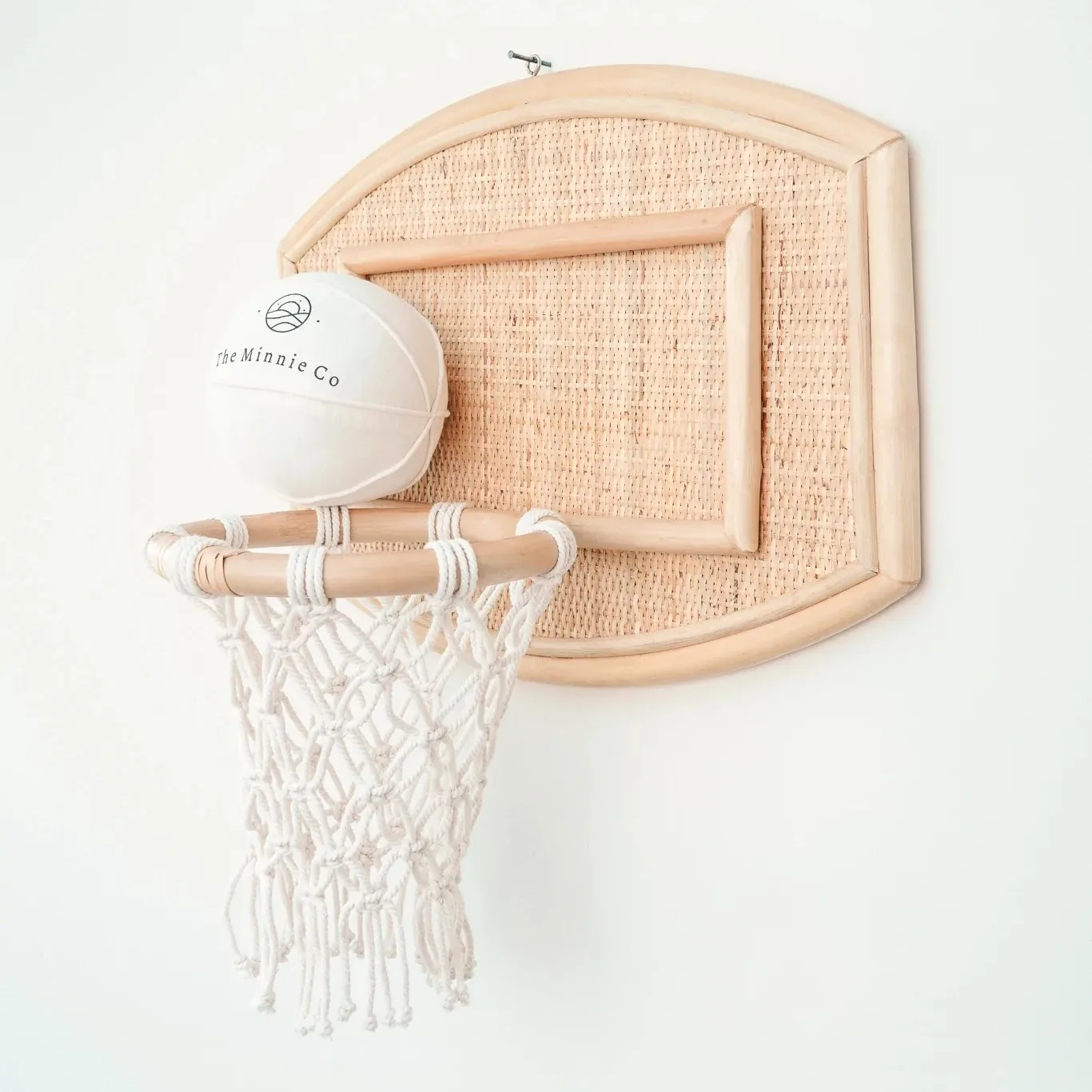 Cerceau de basket-ball d'intérieur pour enfants, mini panier de basket-ball d'intérieur avec 4 balles et 3 modes de tableau de score pour enfants et adolescents de 3 à 5 ans, 6 à
