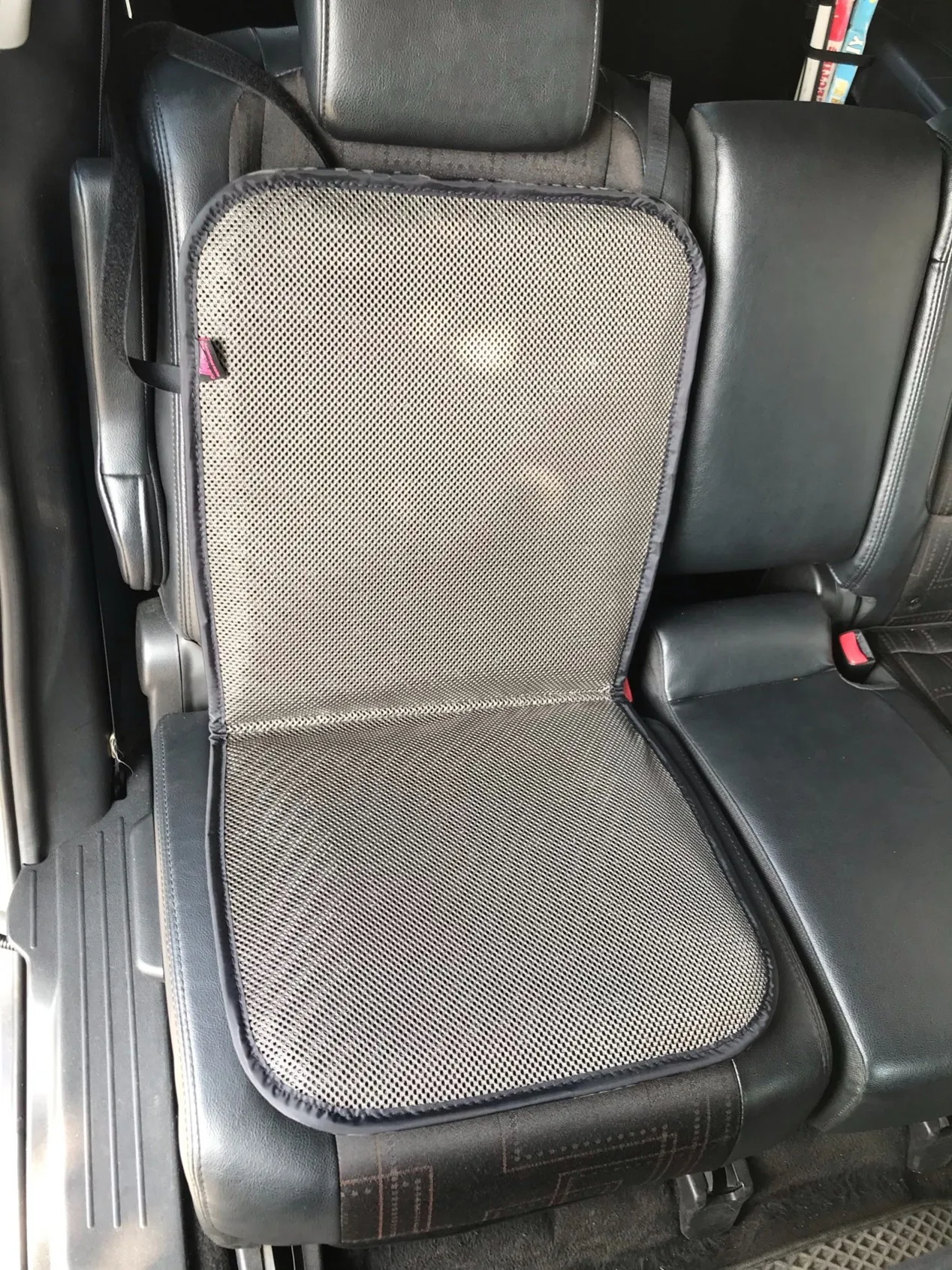 Breathable Mesh Spring Type Car Seat Cushion Knitted Polyester Anti