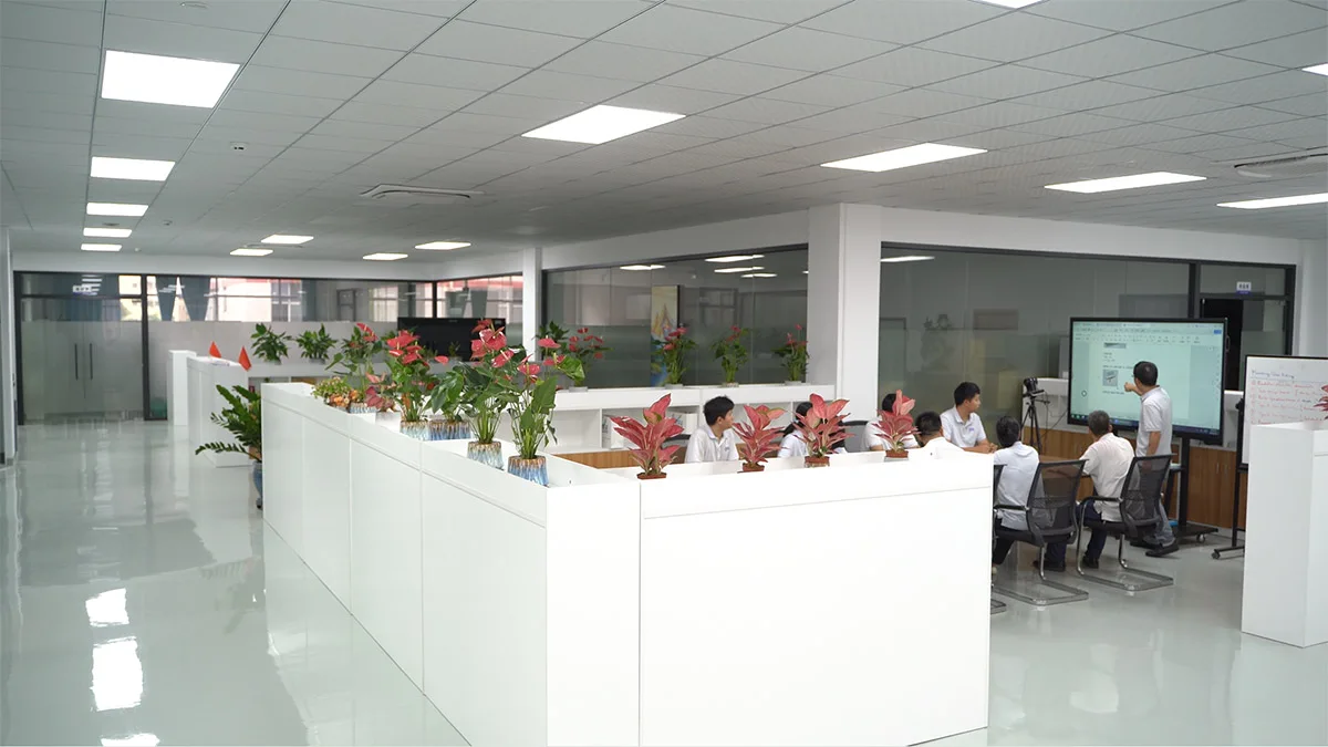Guangzhou Guangtong Educational Equipment Co., Ltd. 2