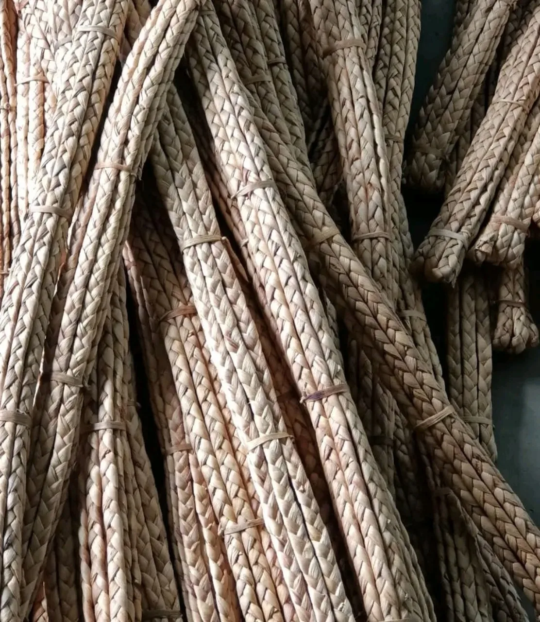 Top Product Water Hyacinth Braided Rope for Making Furniture, Basket ...