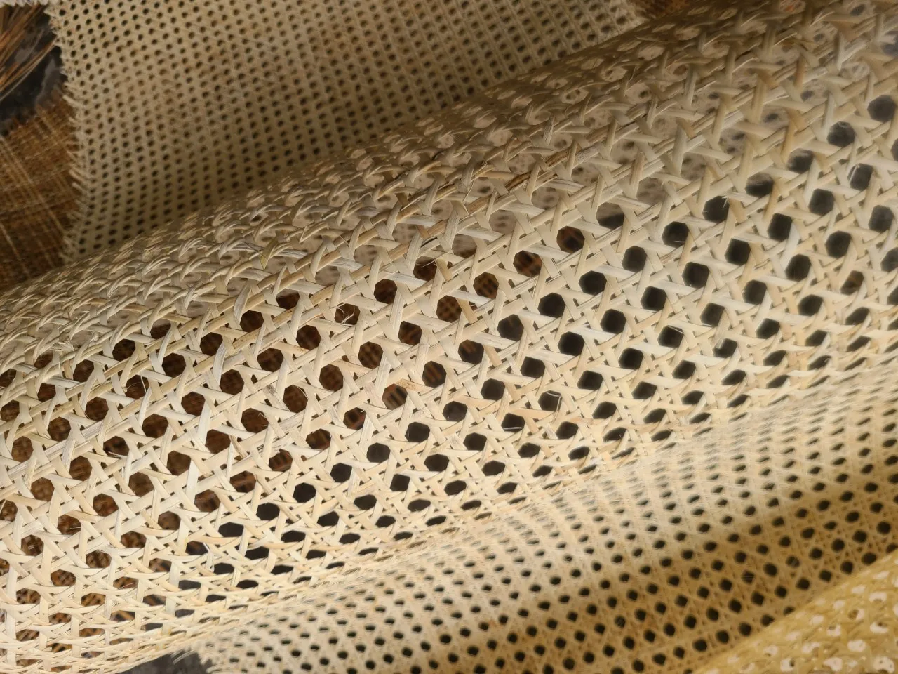 Wholesale Bulk High Quality Natural Rattan Cane bing Roll Eco