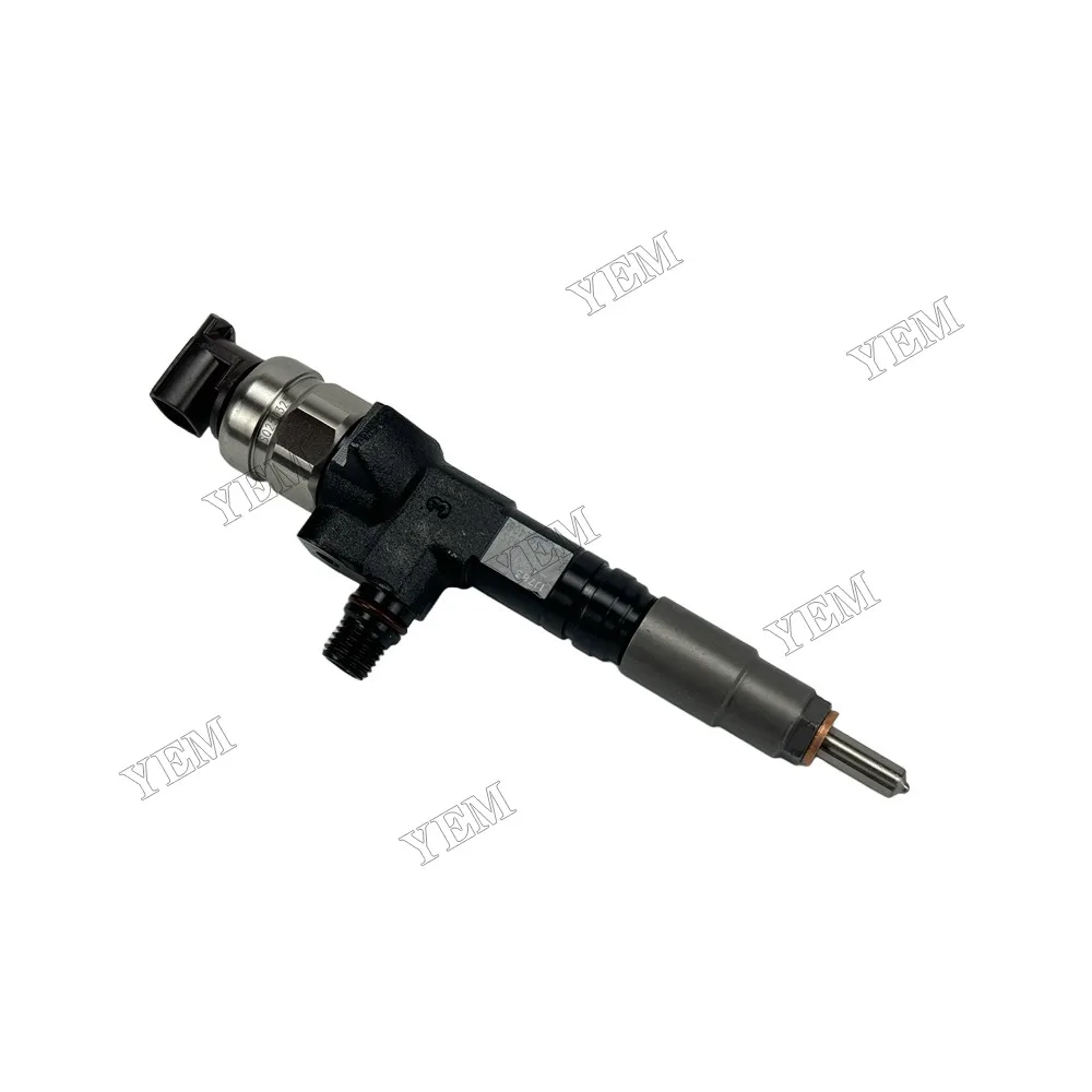 Fuel Injector 1J783-53051 Fit for Kubota V3307 Engine 4