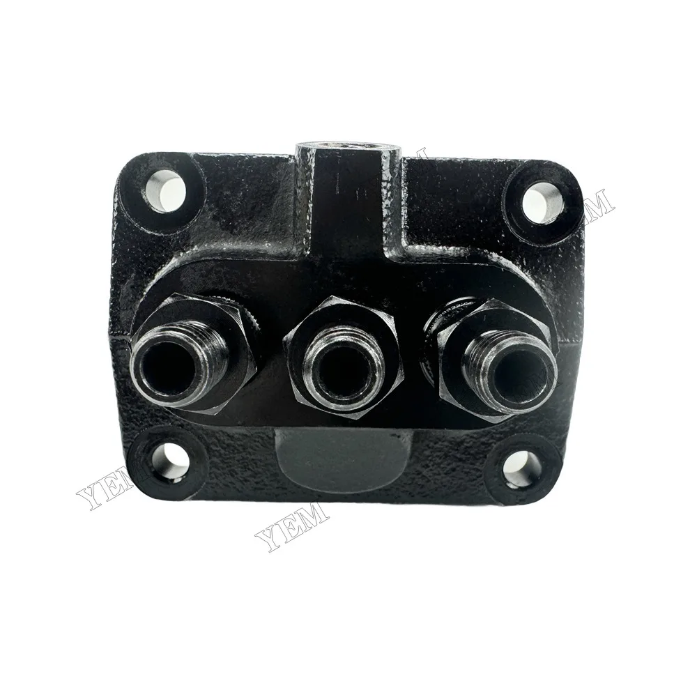 Fuel Injection Pump Fit for Kubota D1402 Engine 3