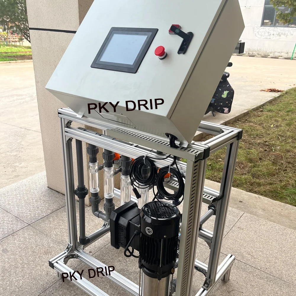 PKYDRIP Smart Agriculture Fertigation System 1-8 Channels Remote Control Drip Irrigation Water Fertilizer Machine for Filed