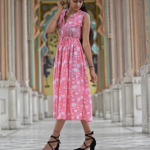 Hand Block Printed Summer Midi Dress Cotton Floral Pattern Sustainable Feature for Autumn