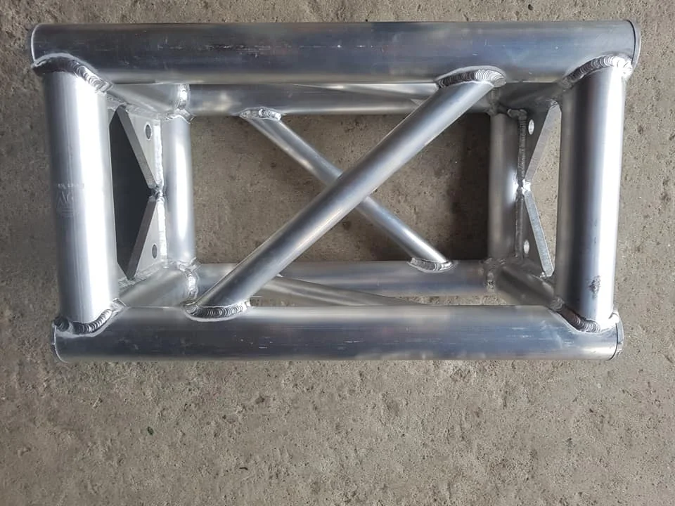 Линейный громкоговоритель стойка-подъемник для концертов и