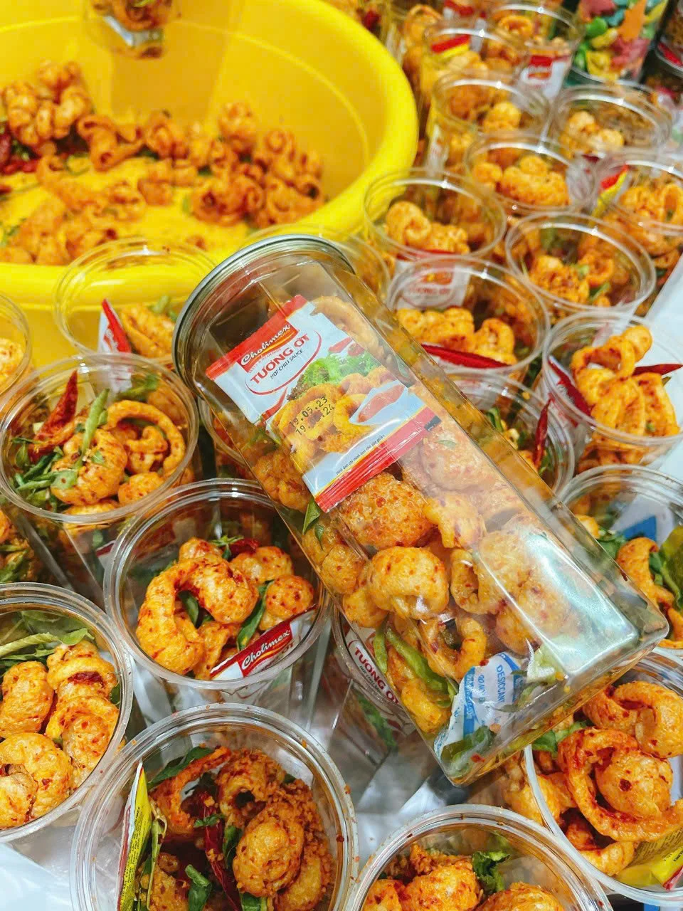 LEMON LEAF-INFUSED PORK SKIN / a FRESH, CRISPY SNACK / MADE in VIETNAM