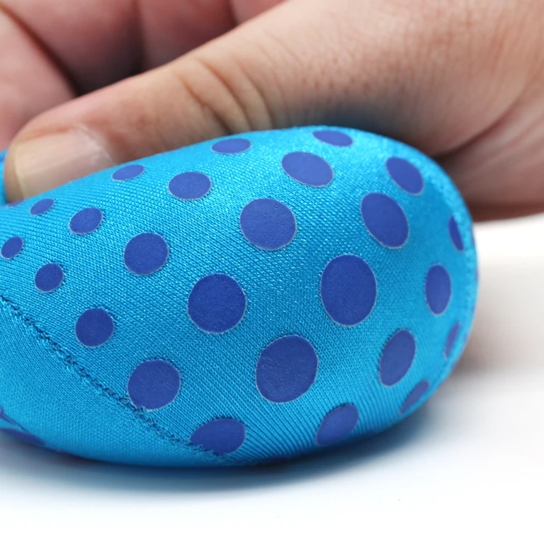 Handy 60mm Soft Tpr Splash Skipping Water Bouncer Water Skim Ball With