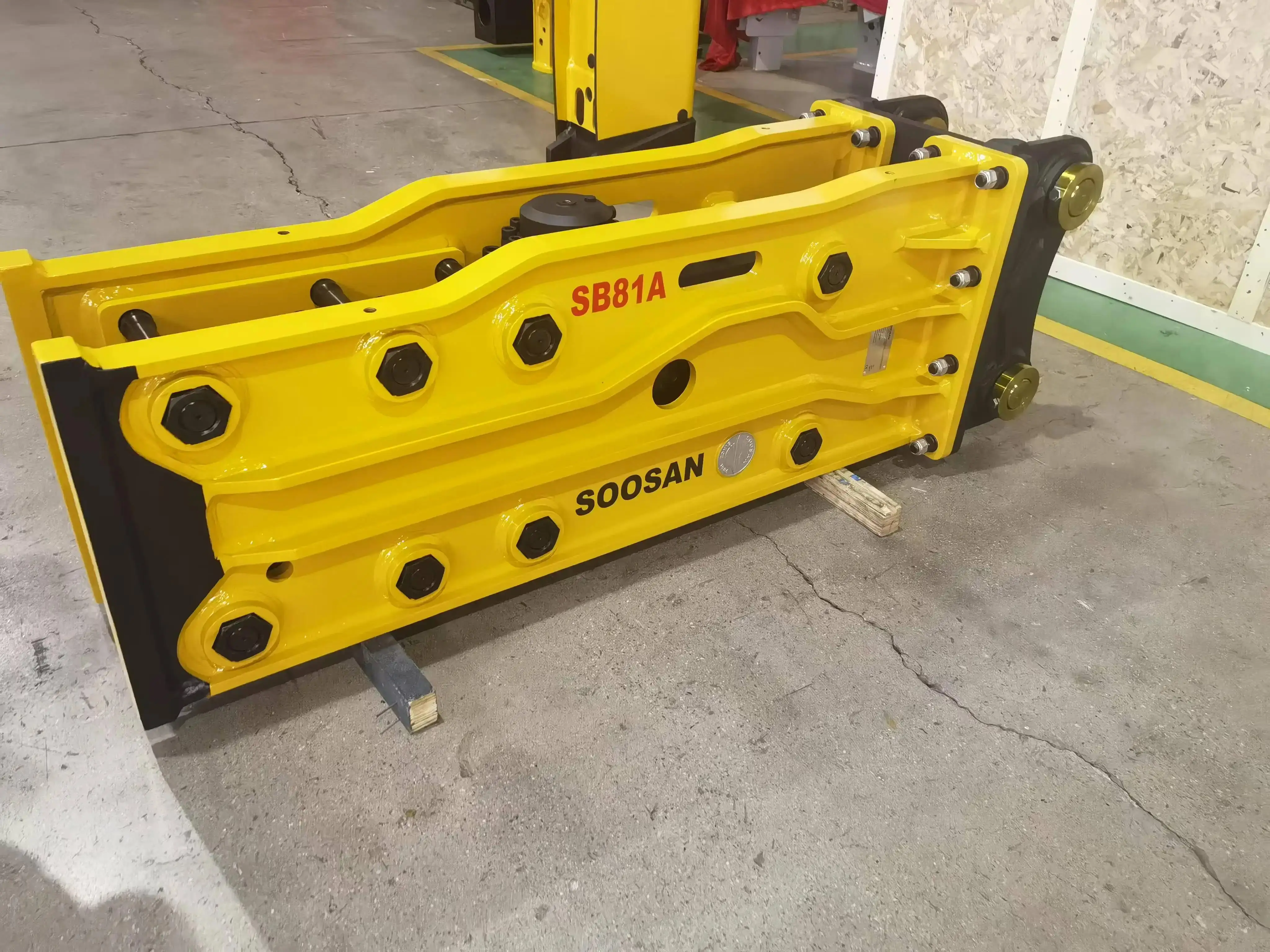 SB81A Top Type Hydraulic Breaker for Construction and Mining New ...