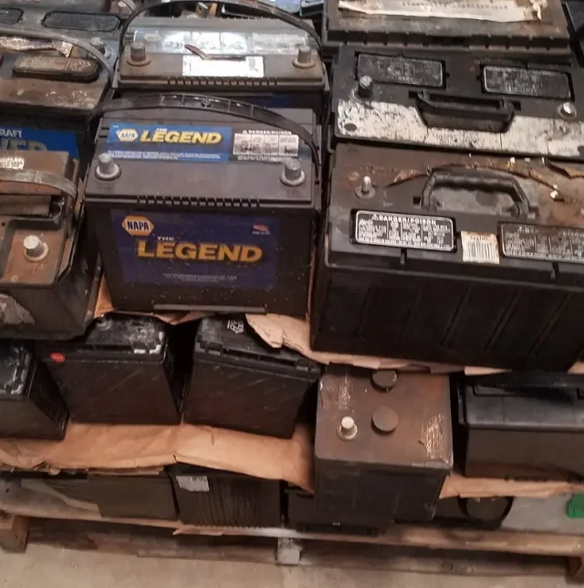 Wholesale Used Waste Material Cars Acid Lead Battery Scrap Drained