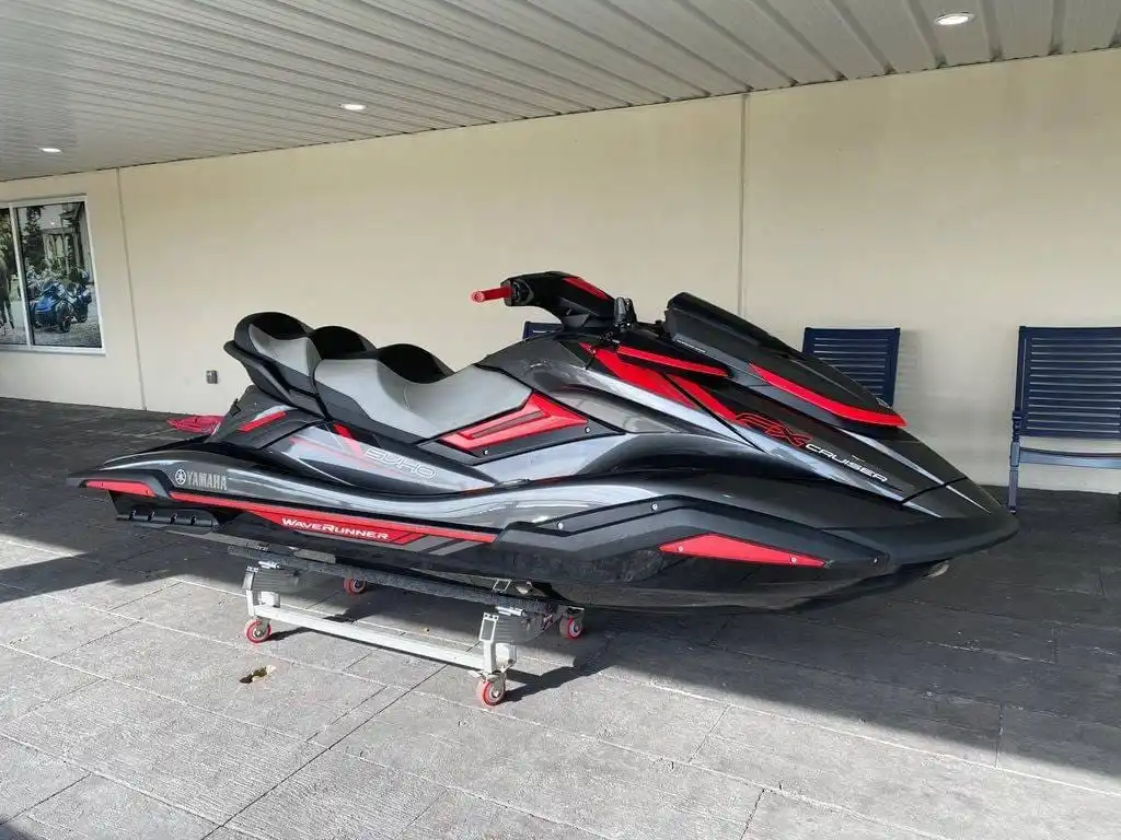 Water Luxury Yamahas / Yamahas Jet Ski / Jetski / Waverunner Buy