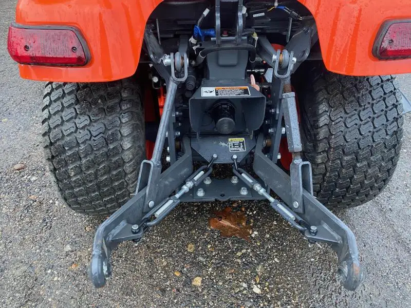 Used kubota Lawn Mower 4x4 Small Tractor with Front End Loader Backhoe Kubota Tractors Trucks Agriculture Mini Farm Tractor