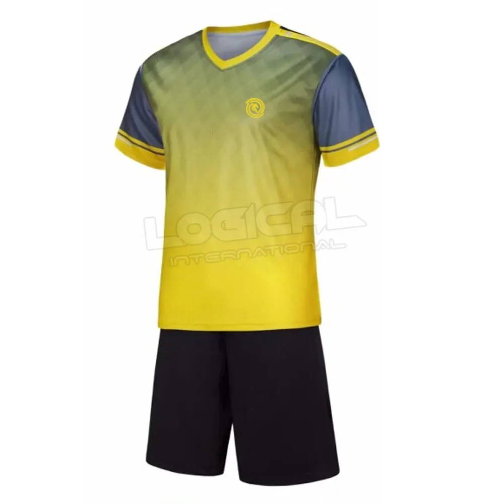 New High Quality Custom Made Soccer Uniform Set Hot Selling Plain