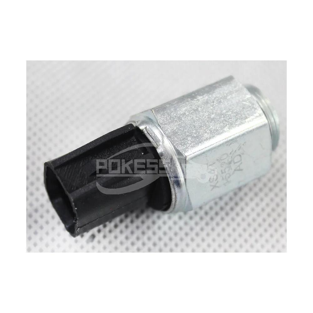 XS4T15520AB CM5T15520AA CM5Z15520B 1803502 XS4T15520AA Reverse Light S... — 4