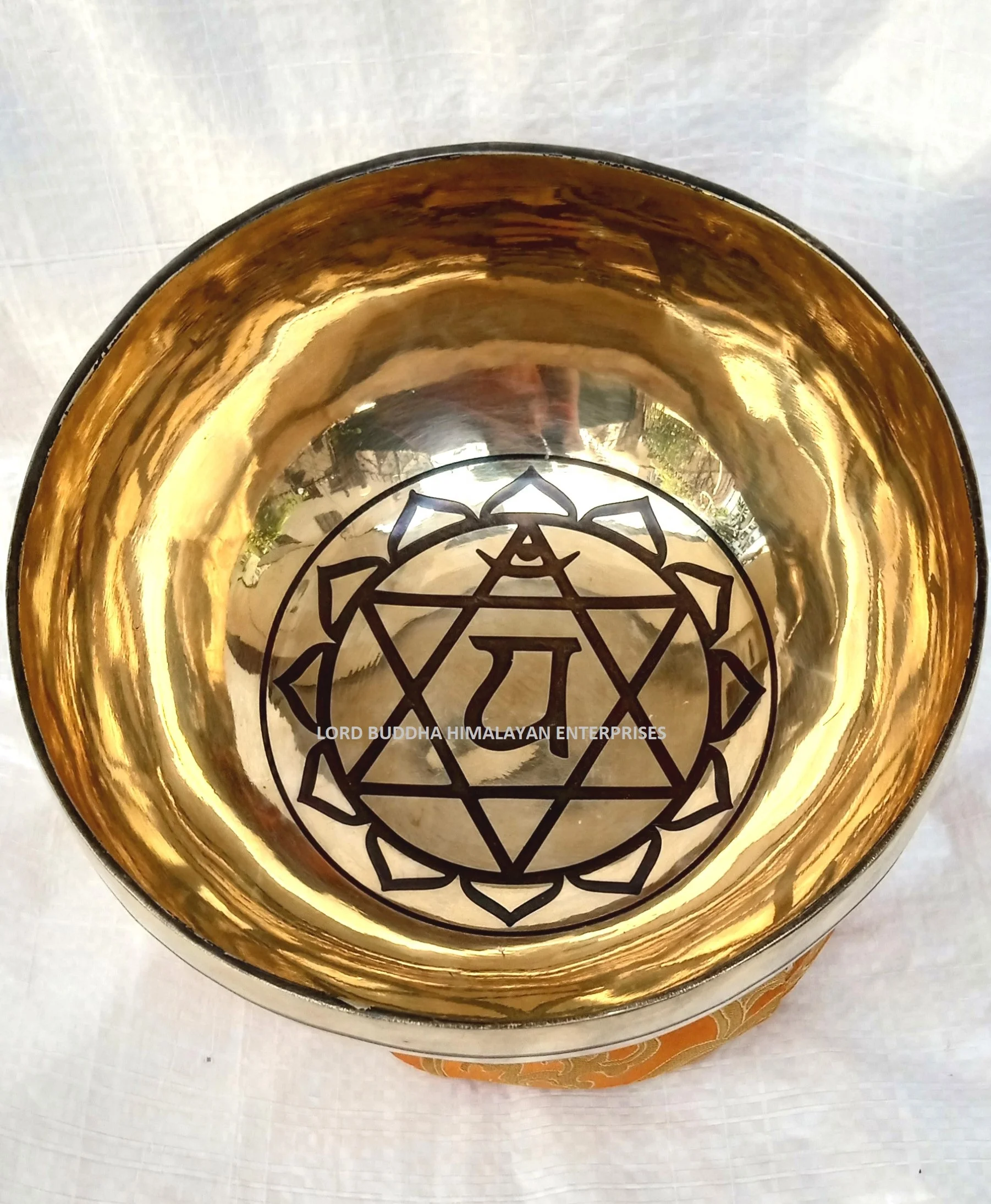 Nepal Made Wholesale Price Tibetan Handmade (heart Chakra )singing