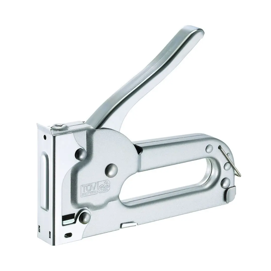 Металлический пистолет