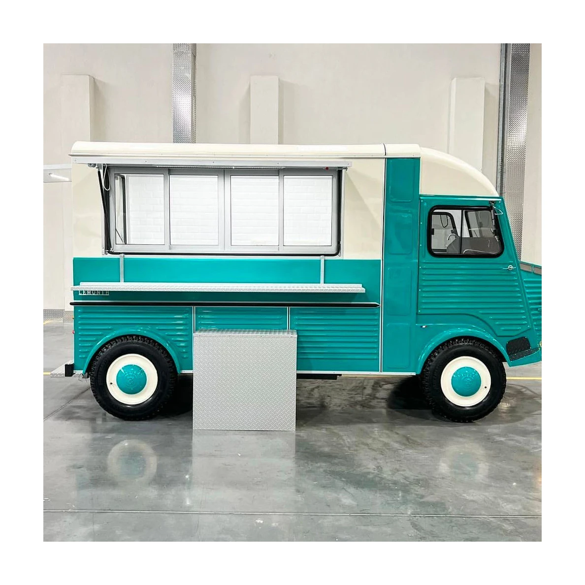 Custom Small Standard Concession Fast Food Trucks Mobile Food Trailer