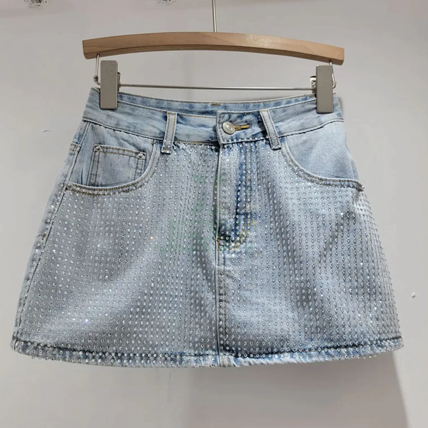 A777b8f0a63f8433584d7cb3ed6402d95N