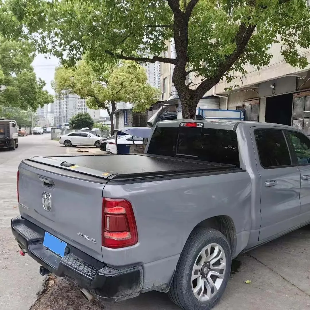 4x4 Offroad Pickup Waterproof Retractable Tonneau Cover  for Dodge Ram 1500 5.7ft 6.4ft  Tail Box Truck Bed Roller Shutter Lid