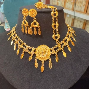 Imitation Dubai Vintage Copper Jewelry Set Daily Life Pearl Flower Anniversary Earrings Bangles Brooches Combs Necklace