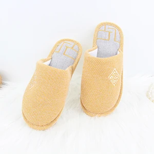 The Newest Fashion  Indoor Winter Slippers for Couples Comfortable Anti-Slip PVC Lining with Fabric Warm Insole Home Slippers