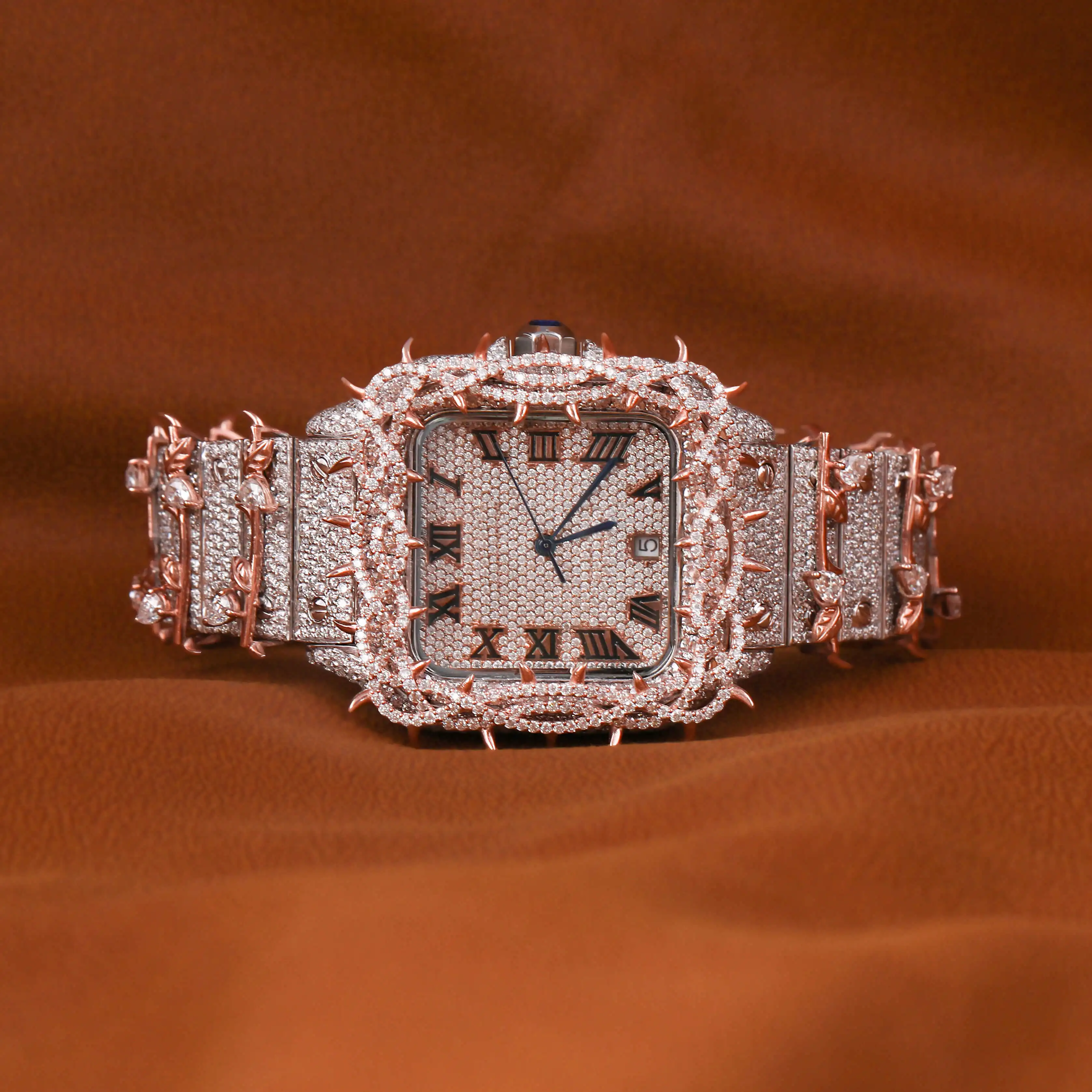 Luxury Customize Hip Hop Custom Leaf Shape Two Tone Moissanite  Diamond Watch for Men With Customized Dial and Unique Designed