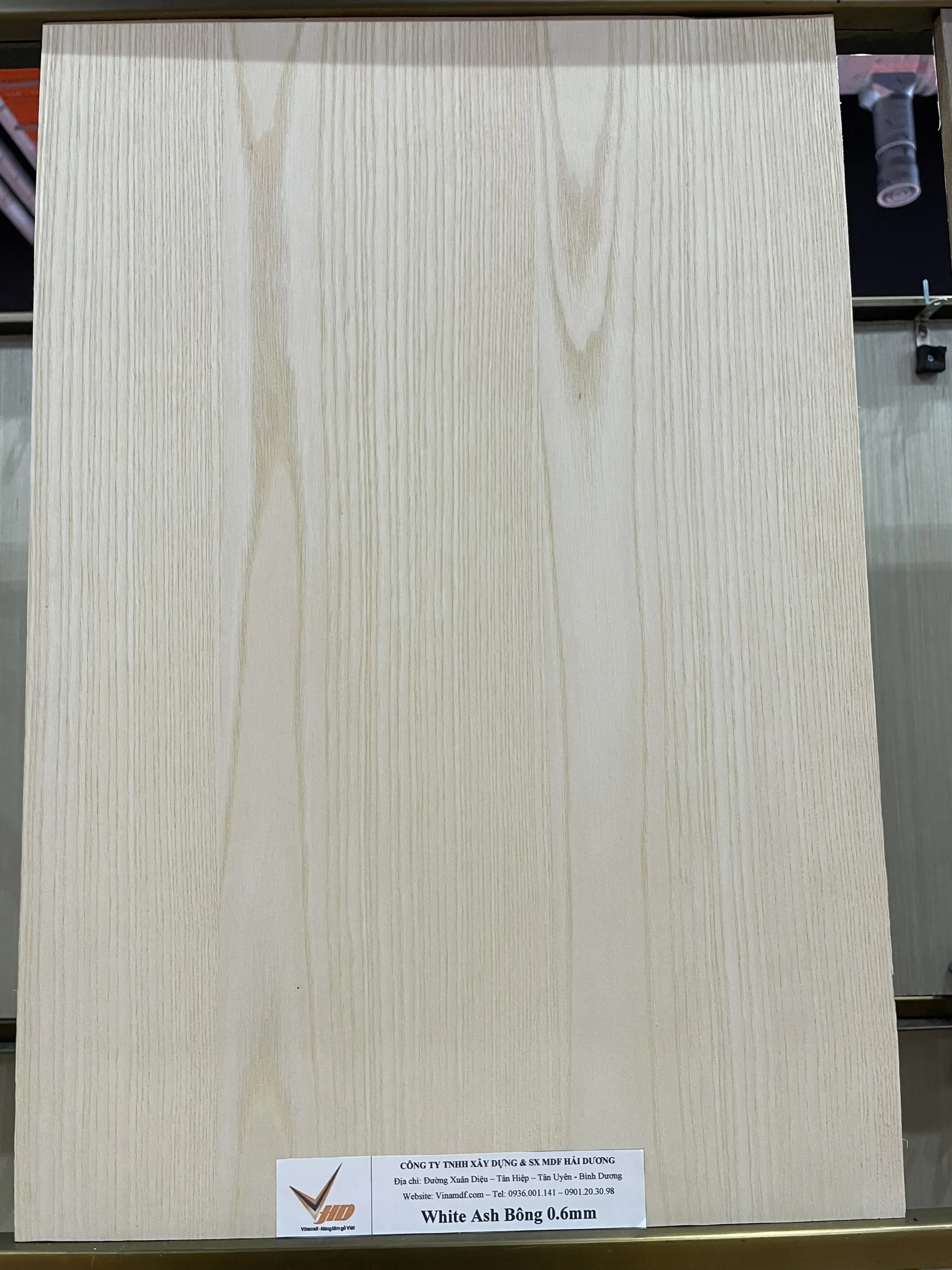 Cheap Price White Ash Wood Application Apartment Hotel Technics