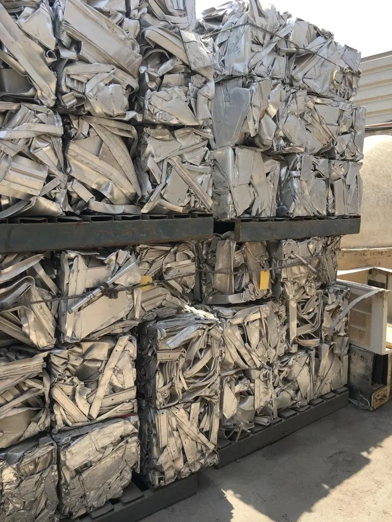 Wholesale Aluminum Extrusion Scrap Grade 6063/Scrap Metal Aluminium Extrusion Scrap 6061 6063/Hot Selling 99.9% Aluminum 6063