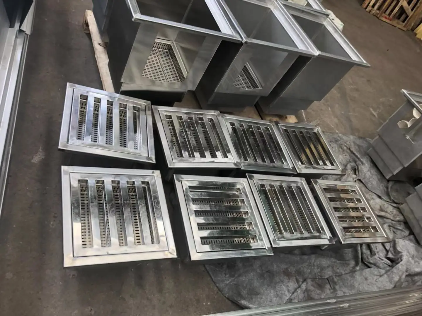 Heavy Duty Industrial Stainless Steel Linear Floor Drain for Process Plants with Pump Trench Grate