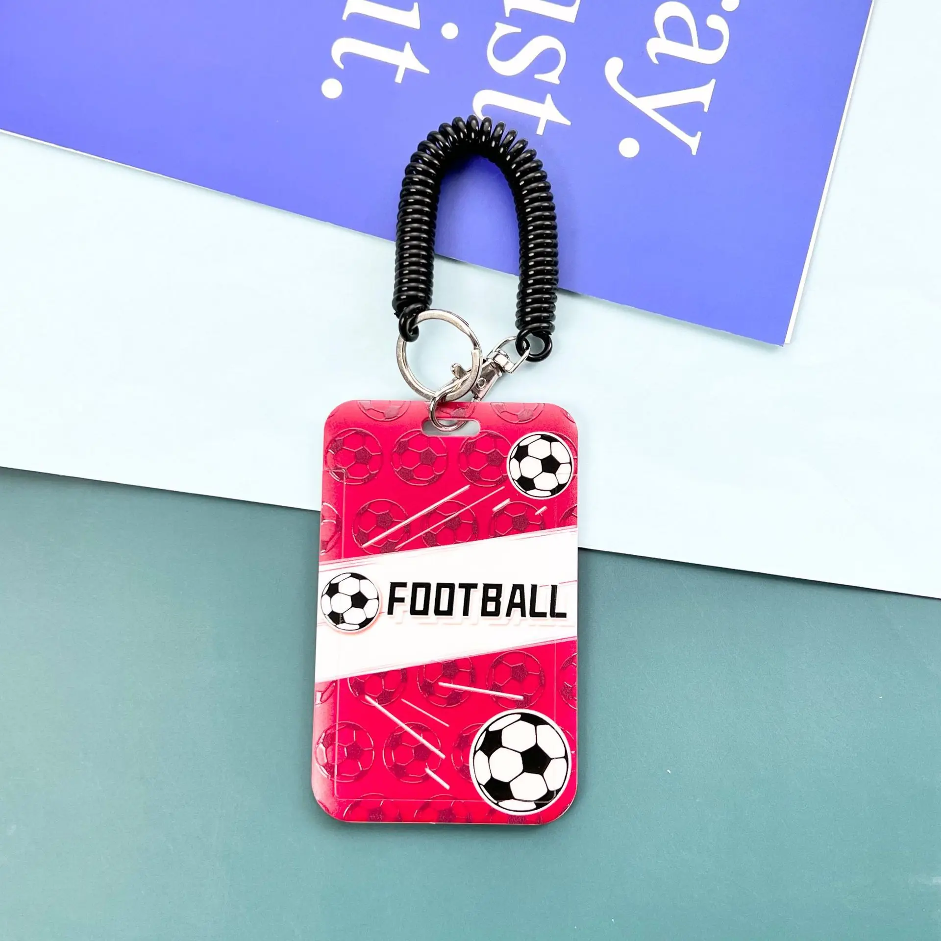 Porta Badge Con Cordino A Tema Calcio, Staccabile In Plastica Trasparente Impermeabile, Per Scuola E Ufficio Porta Badge Con Cordino 45 Cm Porta Badge Con Cordino A Tema Calcio, Staccabile In Plastica Trasparente Impermeabile, Per Scuola E Ufficio Porta Badge Con Cordino 45 Cm