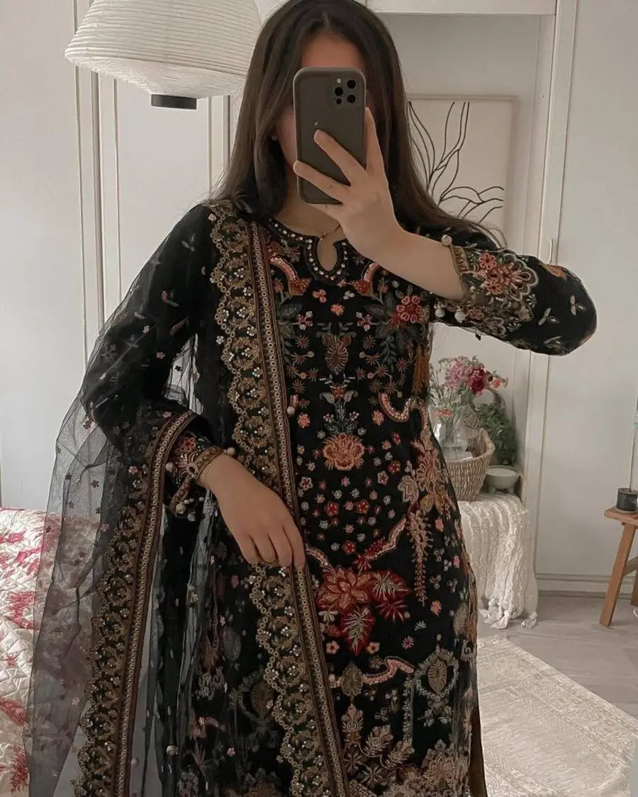 Attractive Georgette Sequence Work Top Pant with Dupatta Festival Wear Wholesale Price Ethnic Garment
