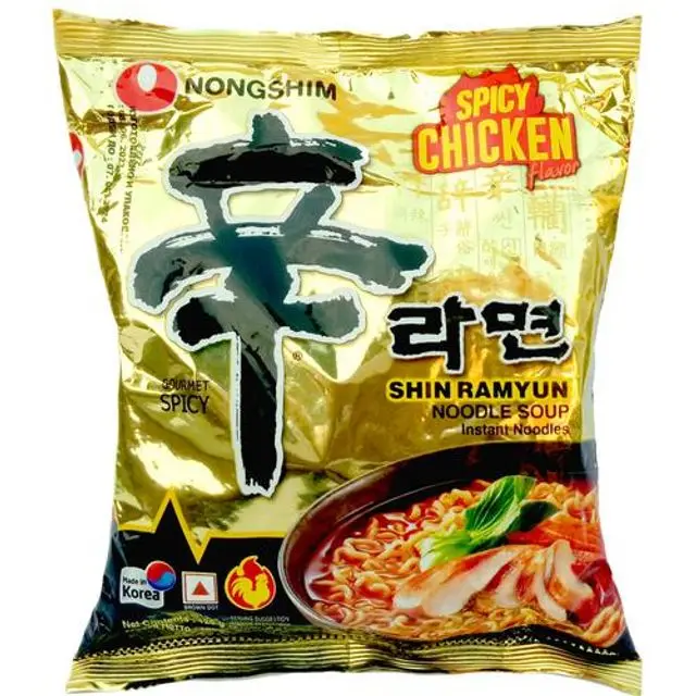 Nongshim Shin Ramyun Instant Noodle Soup - Spicy Chicken Flavour Korean ...