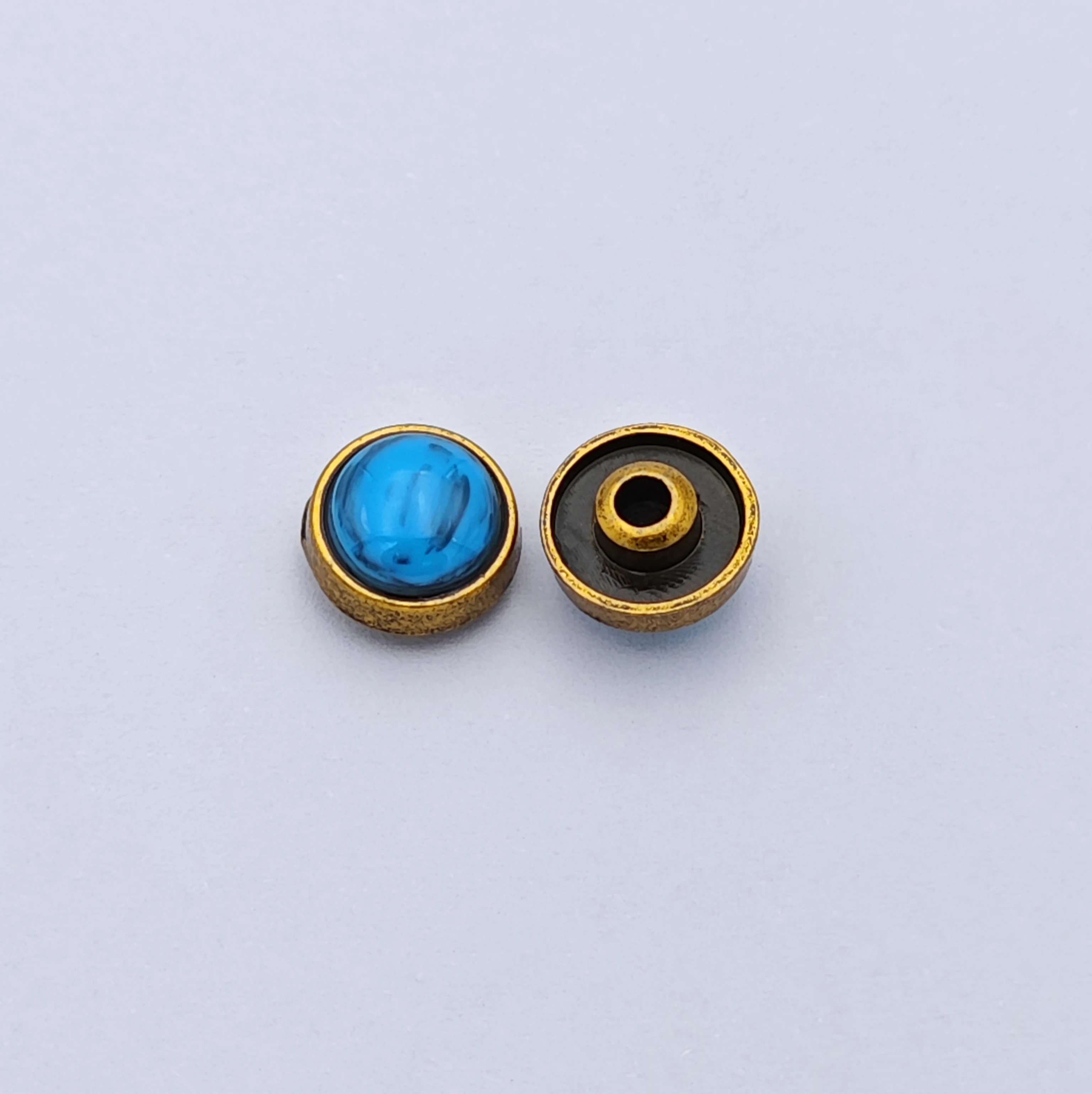 Металлические заклепки для джинсов