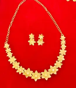 Copper Plated Dubai Vintage Fashion Jewelry Set Necklace Earrings Bangles Combs Classic Flower Pearl Anniversaries